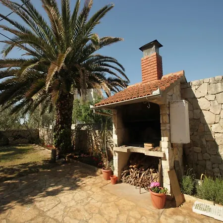 Rada - 150 M From The Sea Apartment *